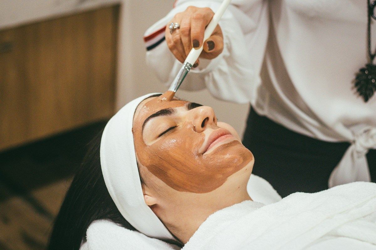 Aplicación de una mascarilla facial